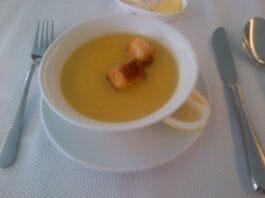zerdeçallı mercimek çorbası tarifi nasıl yapılır